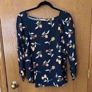 Loft Navy Floral Print Women's Top size Small NWT